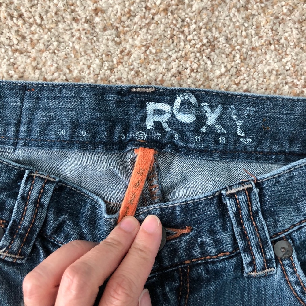 Roxy Jeans - Picture 3 of 5